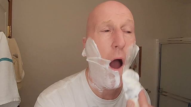The K2 Twin Handle Razor form Pearl shaving смотреть онлайн
