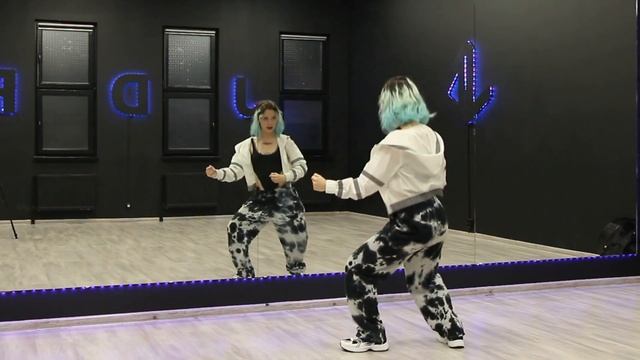LEE CHAE YEON - KNOCK Dance Tutorial Русский Туториал смотреть онлайн