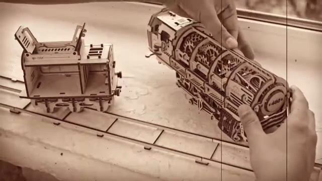 UGEARS Steam Locomotive With Tender @www.ugears.my