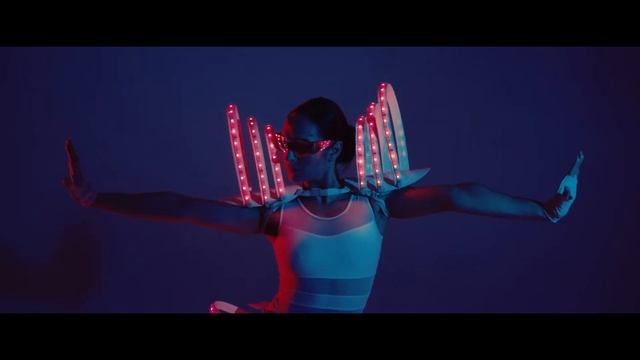 Creating a NEON Look | Blade Runner Inspired Lighting Setup смотреть онлайн