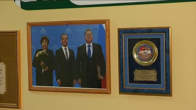 Глава региона заключил соглашение о сотрудничестве с заводом «Фармстандарт-лексредства» смотреть онлайн