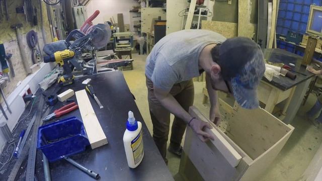 Проект "Вертиго" - выкатная тумба для двух станков с поворотной платформой для рейсмуса и шлифовалк смотреть онлайн