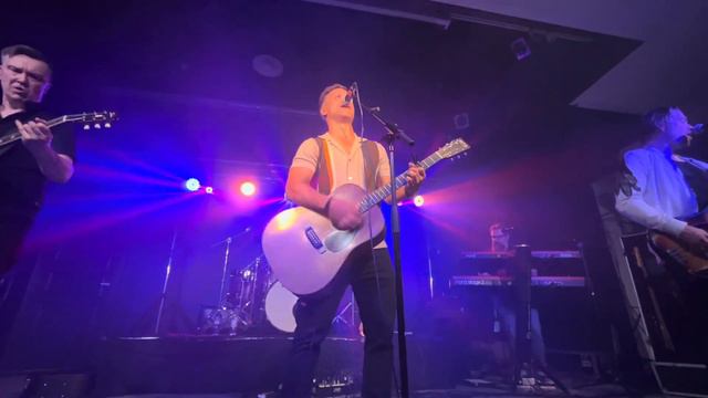 Hovimuusikko Ilkka & Jimmy Cola band - Rentun ruusu (Irwin Goodman cover смотреть онлайн