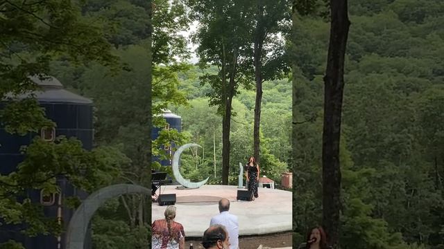Pilobolus "Somewhere Over The Rainbow" Exploration of Sound with Rob Kapilow смотреть онлайн