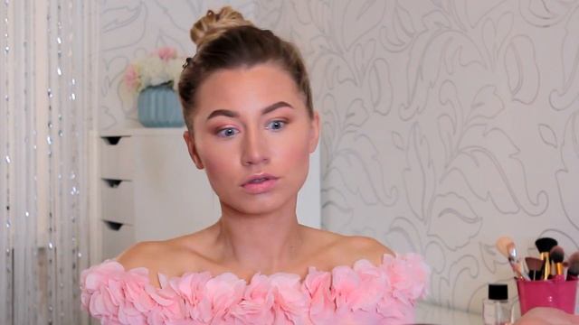 РОМАНТИЧНЫЙ Макияж | Палетка CARLI BYBEL | VALENTINES DAY MAKEUP смотреть онлайн