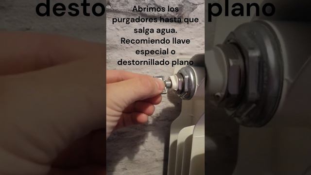 Solucionar problema de presión en calderas Saunier Duval o fallos de agua caliente смотреть онлайн