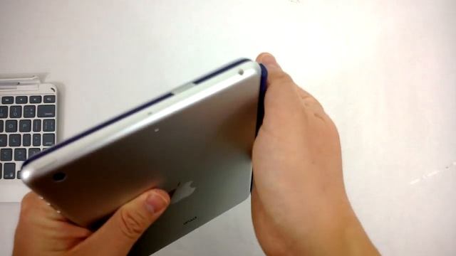 Logitech Ultrathin Keyboard Cover Vs ZaggKeys Keyboard Cover With Backlit For IPad Mini