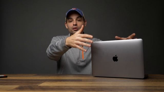 M1 MacBook Pro 13 Two Weeks Later! The King of Laptops?! смотреть онлайн