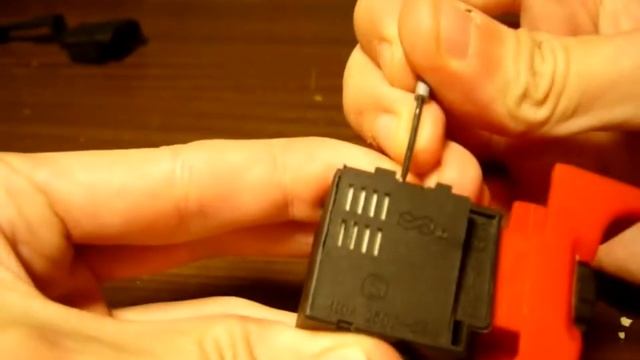 Ремонт кнопки дрели. Ремонт дрели. Восстановление кнопки дрели. смотреть онлайн