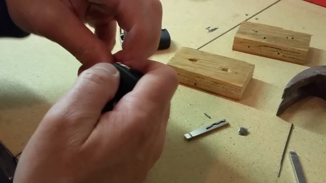 Fix your GM switchblade key fob yourself смотреть онлайн