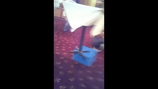 Fail- Joe Jumping Table смотреть онлайн