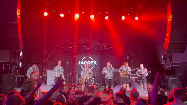 Clockwork Times - Подстава