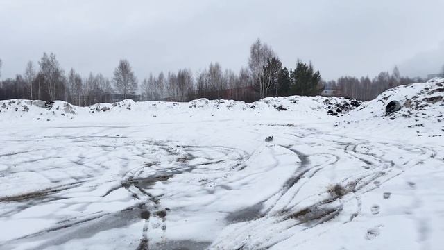 Mmax RH1035 на лопатках по мокрому снегу