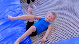 ЩЕКОТКА на ТРЕНИРОВКЕ | Велиславу ЗАЩЕКОТАЛИ | TRAINING Tickling