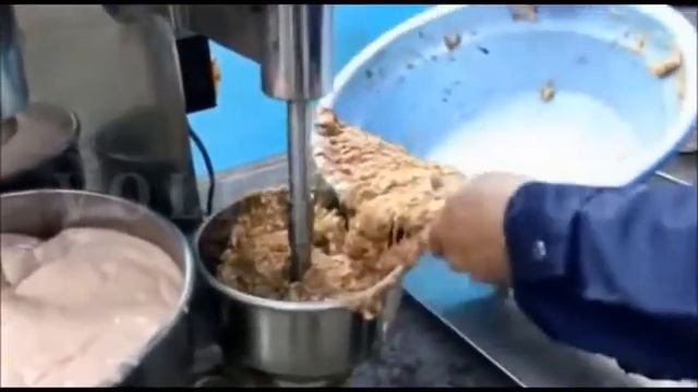 Автомат для производства фрикаделек с начинкой MB-230/2 смотреть онлайн