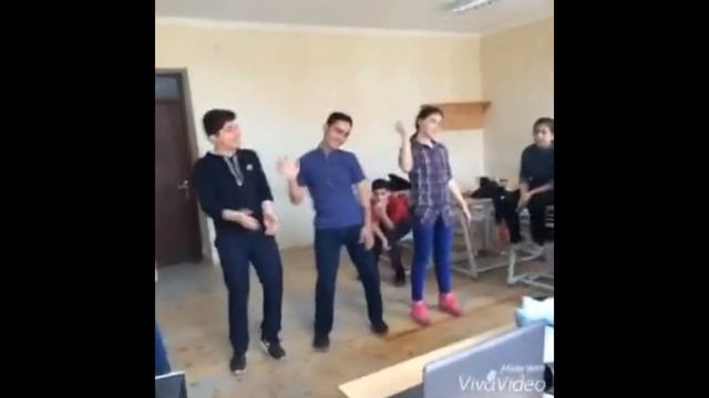 Подготовка к празднику в школе!! смотреть онлайн