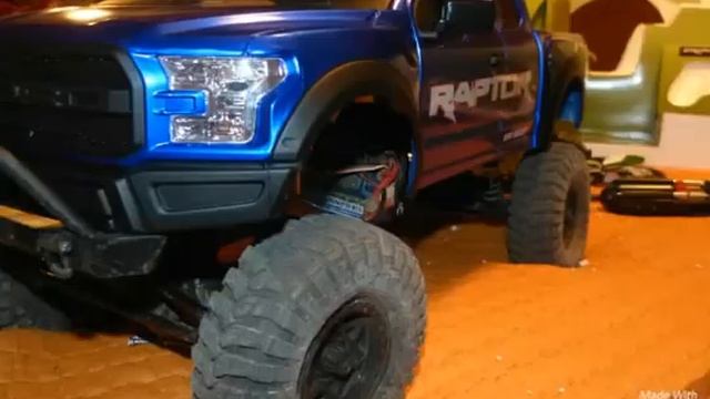 Adapting New Bright 2017 Raptor Body to Scx10 смотреть онлайн