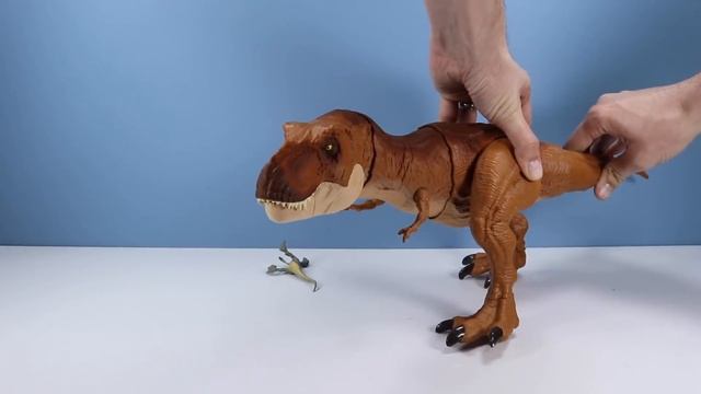 Jurassic World Fallen Kingdom Thrash 'n Throw Tyrannosaurus Rex Toy Review Mattel смотреть онлайн
