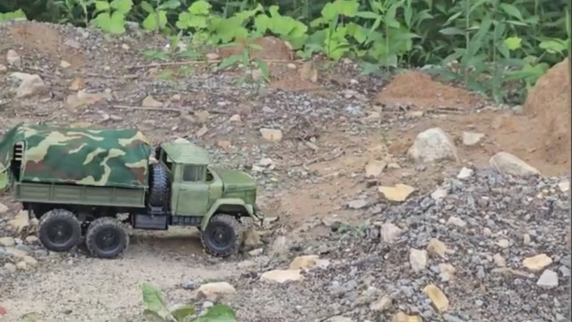 Первые метры пути на строящемся Зил-131 в масштабе 1:16