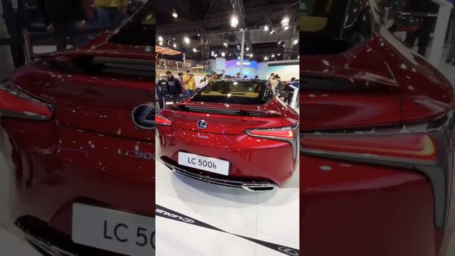 Lexus SPORTS CAR LC 500h for the first time in india @AutoExpo2020 смотреть онлайн
