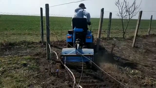 Самодельный минитрактор из мотоблока Zubr смотреть онлайн