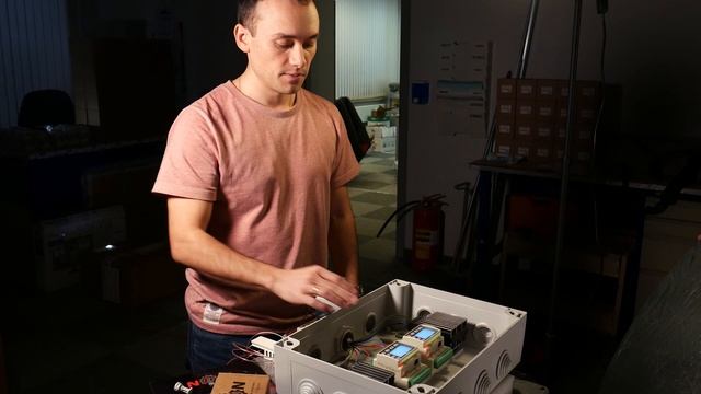 Стресс-тест контроллера CPM-C с экраном смотреть онлайн