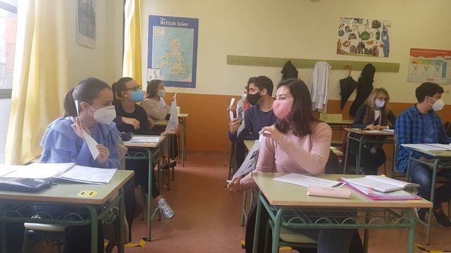 A Game to Revise Vocabulary смотреть онлайн