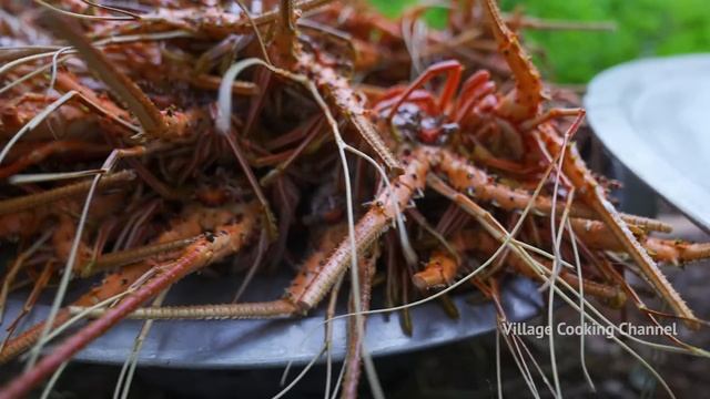 BIG LOBSTER | 50 KG Lobster Fry Cooking and Eating In Village | Lobster Recipes with Indian Masala смотреть онлайн