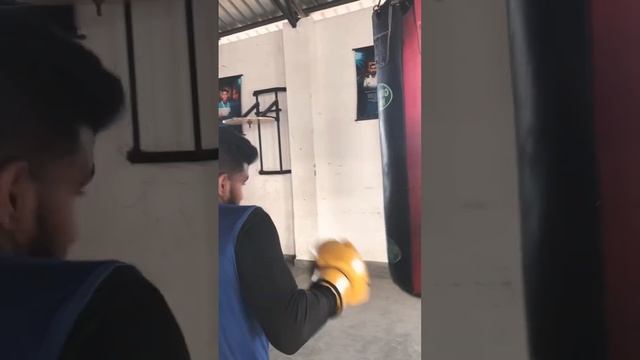 punching bag session смотреть онлайн