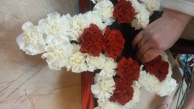 Мастер-класс флористика, композиция в виде звезды, часть 2