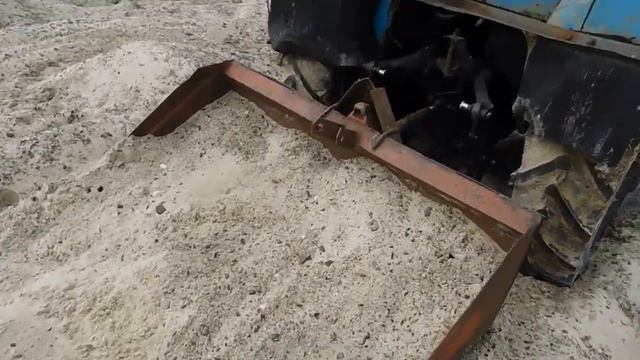 Бесплатные СТРОЙМАТЕРИАЛЫ! Песок! ЖИЗНЬ В ДЕРЕВНЕ! смотреть онлайн