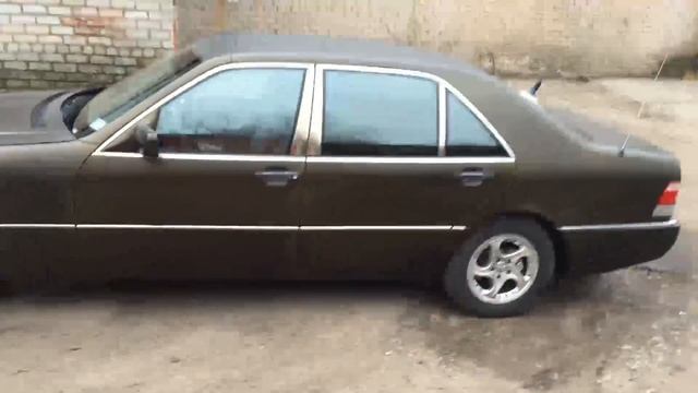 Покраска Mercedes жидкой резиной Plasti Dip в черный цвет с золотым отливом смотреть онлайн