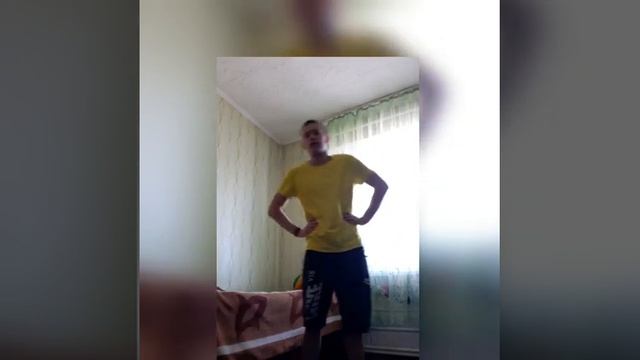 Дистанционный урок физической культуры в 10 классе. ОРУ без предметов. смотреть онлайн