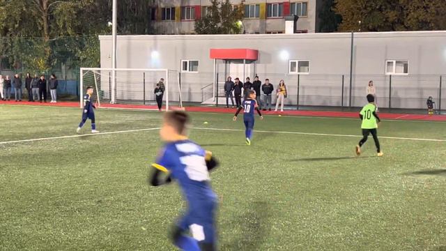 Савиново - Мотор 1й тайм ч.1 первенство г. Казани юноши 2012 г. 07.10.2022 смотреть онлайн