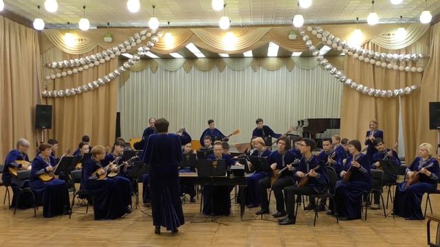 С. Ледовской Фантазия на тему песни "Конь" Обр. художественный коллектив "Русский сувенир" смотреть онлайн