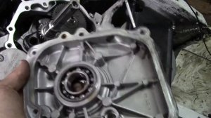 Потекло масло из двигателя, Снегоуборщик интерскол СМБ 650Э