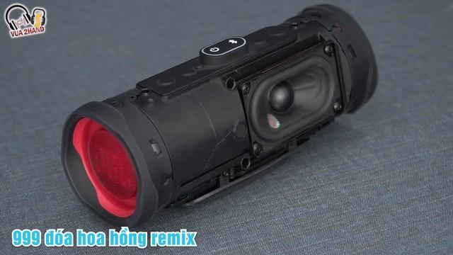 Liệu JBL Charge 4 có "đủ tuổi" để đọ được Sony XB41 về bass hay không? | charge 4 vs XB41 Bass solo смотреть онлайн