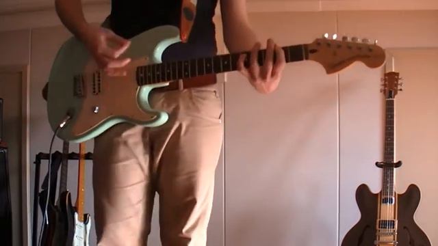 Blink 182 Stay Together for the Kids Tom Delonge Stratocaster смотреть онлайн