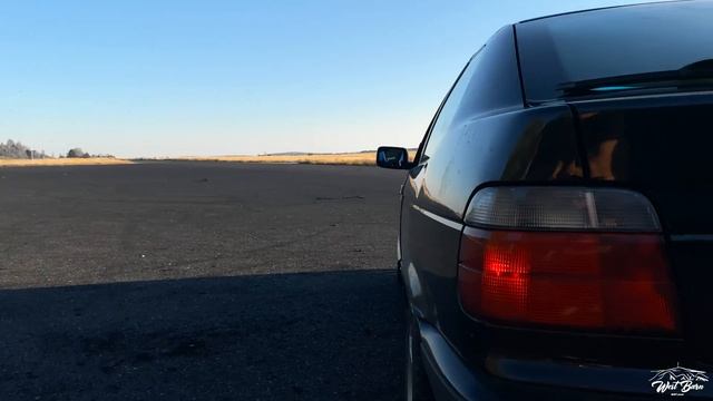 BMW E36 Compact Drift || Abandoned Airport || 4K смотреть онлайн