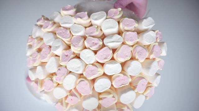 Букет из маршмеллоу своими руками I Подарок на день рождения I Bouquet of marshmallows смотреть онлайн
