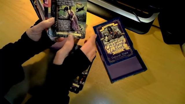 Everyday Witch Oracle-Mini Review by Pamela Steele смотреть онлайн