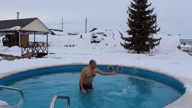 Прием контрастного бассейна в термопарке смотреть онлайн