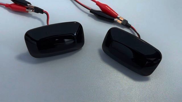 Бегущий поворотник Toyota Lexus