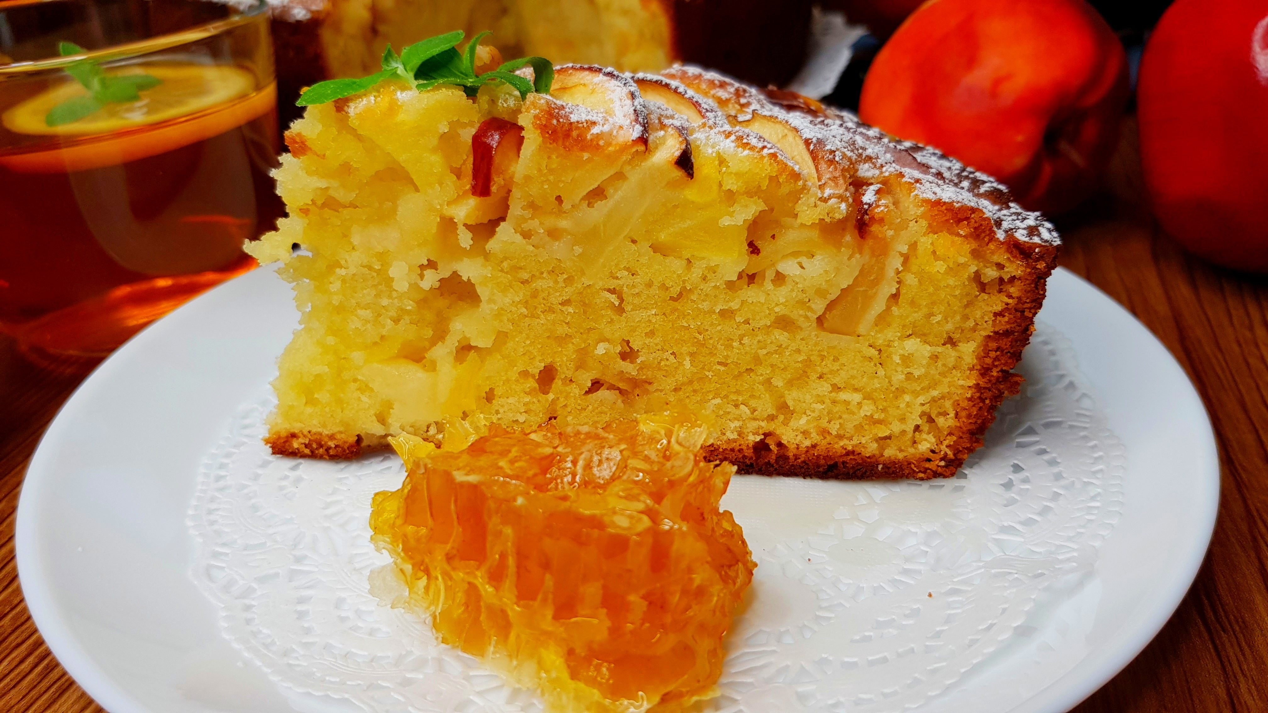 Потрясающий ЯБЛОЧНЫЙ ПИРОГ («ШАРЛОТКА») – очень простой и нереально вкусный! смотреть онлайн