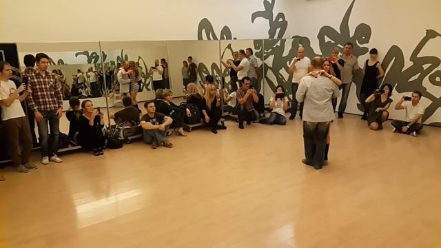 Kizomba.DM: Резюме 5-ого урока по кизомбе у начинашек смотреть онлайн