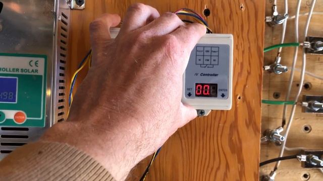 Programming G4 and G5 charge controller / dump load controller "brains" from eBay смотреть онлайн