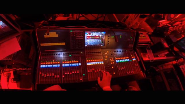 Yamaha CL5 mixing live #GravityOff #polandrock2020 смотреть онлайн