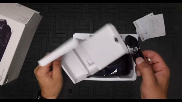 Распаковка очков виртуальной реальности Samsung Gear VR SM R-323 смотреть онлайн