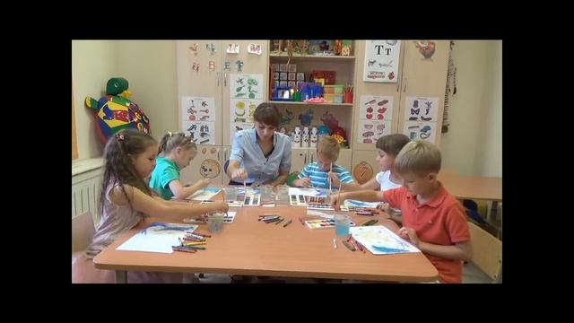 Рисуем золотую рыбку восковыми мелками и акварельными красками смотреть онлайн