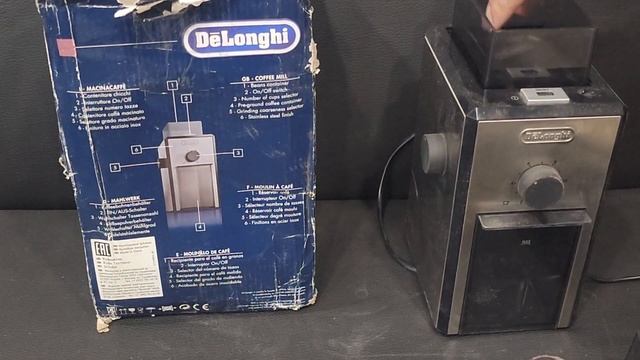 De’Longhi Coffee Grinder (KG89)Unboxing /Review by FE смотреть онлайн